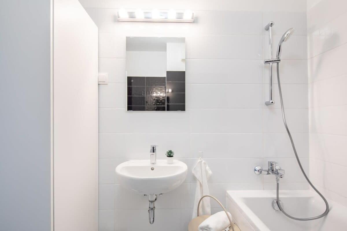 Brand New With Garage Apartment *